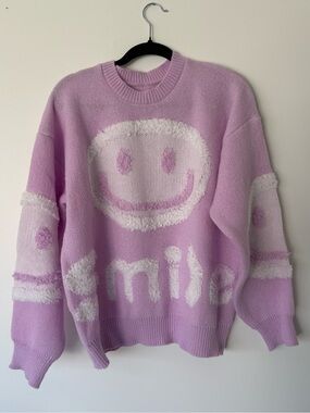 Hoodies For Heroes Oversized Fuzzy Smile Sweater NWOT - Sz: One Size